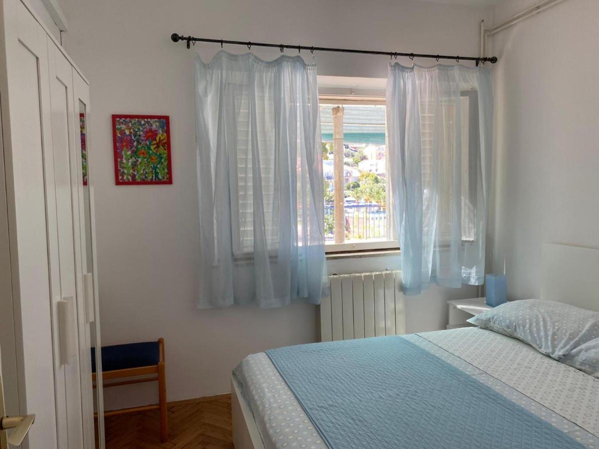 Apartments Barbaresko Lumbarda Bagian luar foto